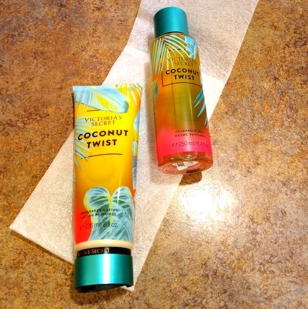 🥥New Victoria's Secret coconut twist set🥥